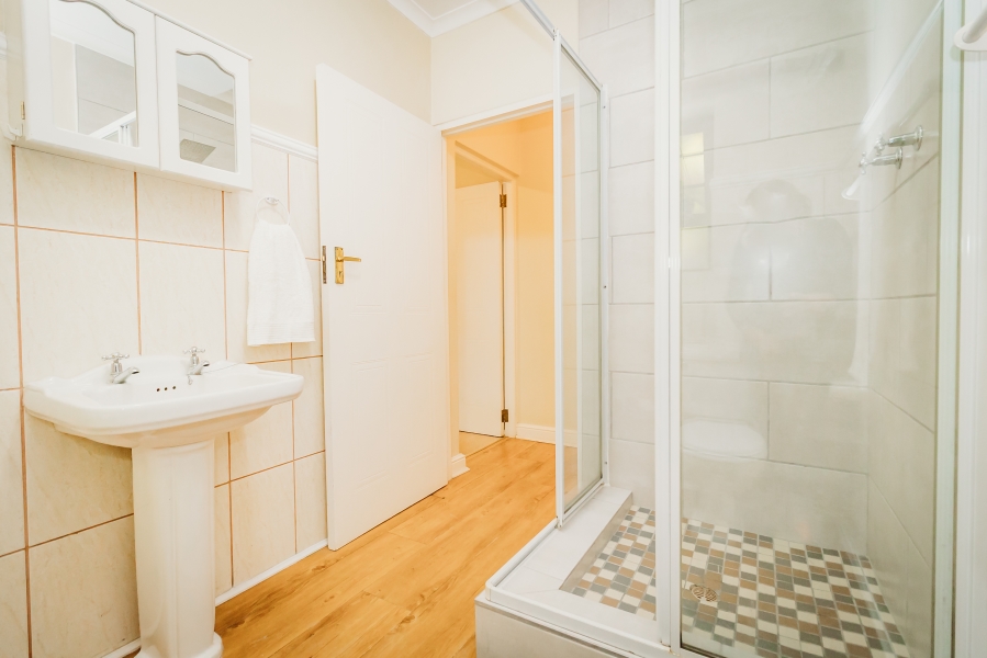 3 Bedroom Property for Sale in Heatherlands Western Cape